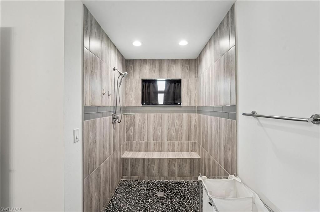 Image 10 of property listing at 4216 NW 25th TER, Cape Coral, FL 33993
