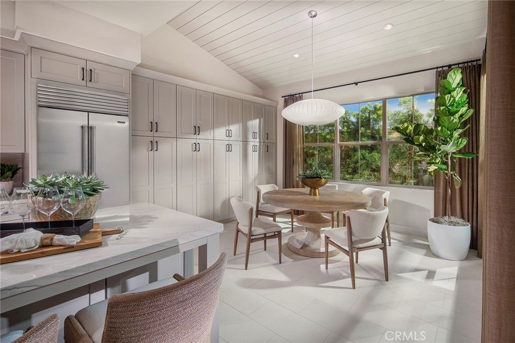 Image 4 of property listing at 223 Birdseye, Irvine, CA 92618