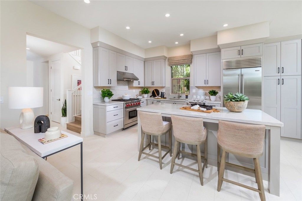 Image 7 of property listing at 223 Birdseye, Irvine, CA 92618