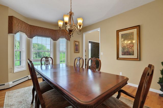 16 Winston Place, Marlboro, NY 12542