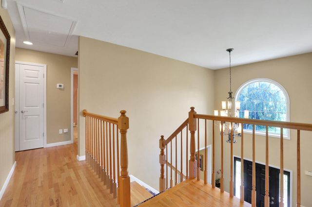 16 Winston Place, Marlboro, NY 12542