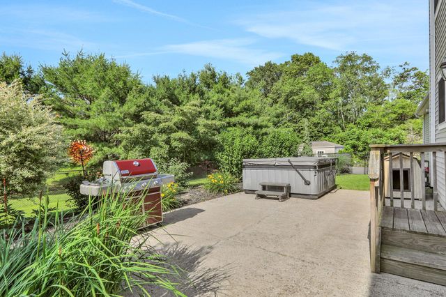 16 Winston Place, Marlboro, NY 12542