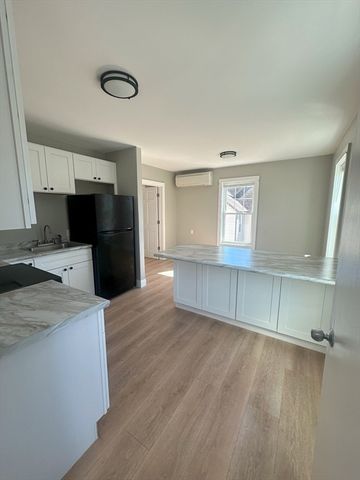 296 Main St 3A, Oxford, MA 01540