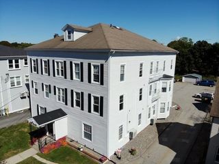 296 Main St 3A, Oxford, MA 01540