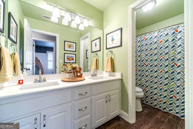 205 Amberbrook Circle, Grayson, GA 30017