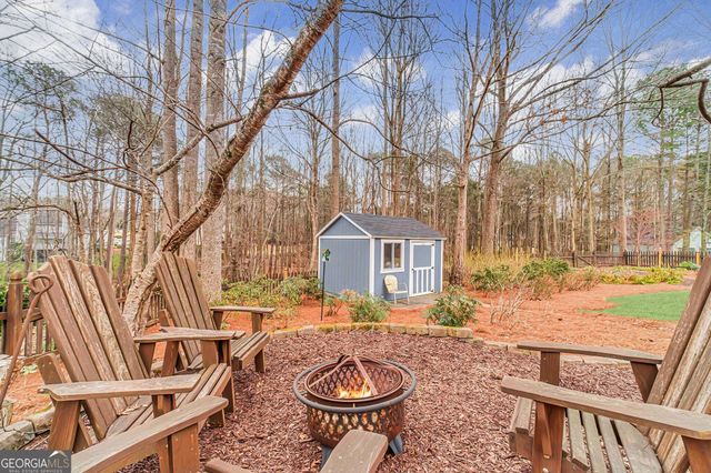 205 Amberbrook Circle, Grayson, GA 30017