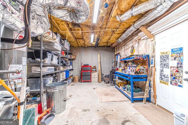 205 Amberbrook Circle, Grayson, GA 30017