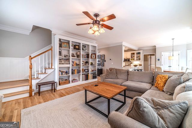 205 Amberbrook Circle, Grayson, GA 30017