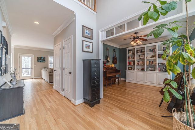 205 Amberbrook Circle, Grayson, GA 30017