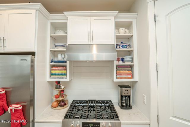2202 Bungalow Parc Way SW, Calabash, NC 28467