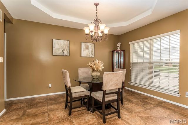 1222 Hermans Lake Drive, Hazelwood, MO 63034