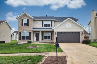 1222 Hermans Lake Drive, Hazelwood, MO 63034