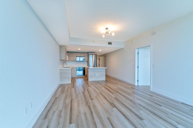 16385 Biscayne Boulevard 2502, North Miami Beach, FL 33160
