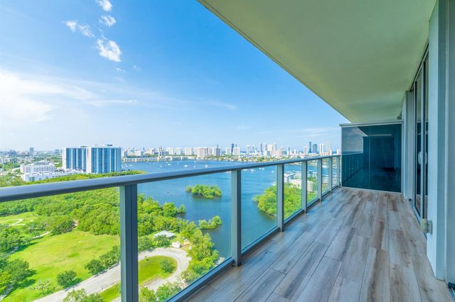16385 Biscayne Boulevard 2502, North Miami Beach, FL 33160