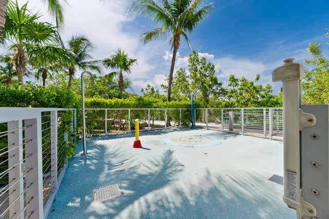 16385 Biscayne Boulevard 2502, North Miami Beach, FL 33160