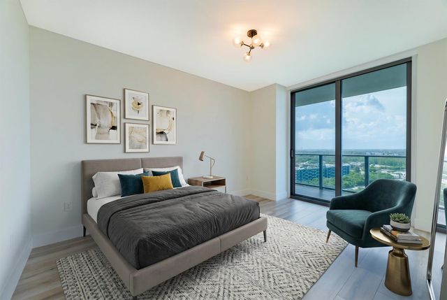 16385 Biscayne Boulevard 2502, North Miami Beach, FL 33160