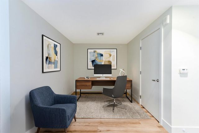 16385 Biscayne Boulevard 2502, North Miami Beach, FL 33160
