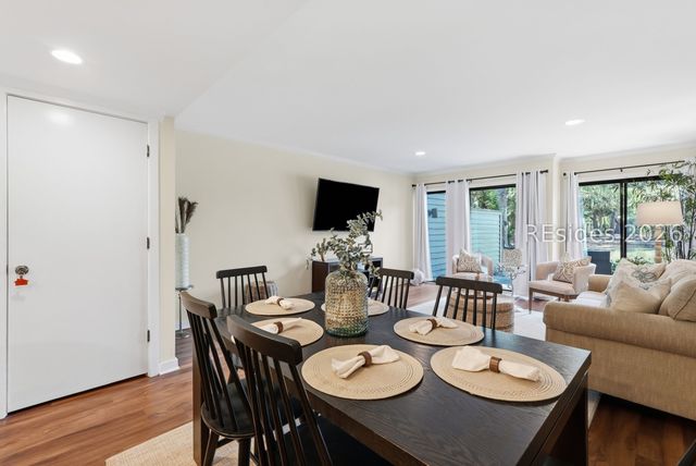 113 Shipyard Dr Apt 200, Hilton Head Island, SC 29928