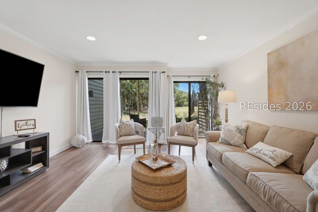 113 Shipyard Dr Apt 200, Hilton Head Island, SC 29928