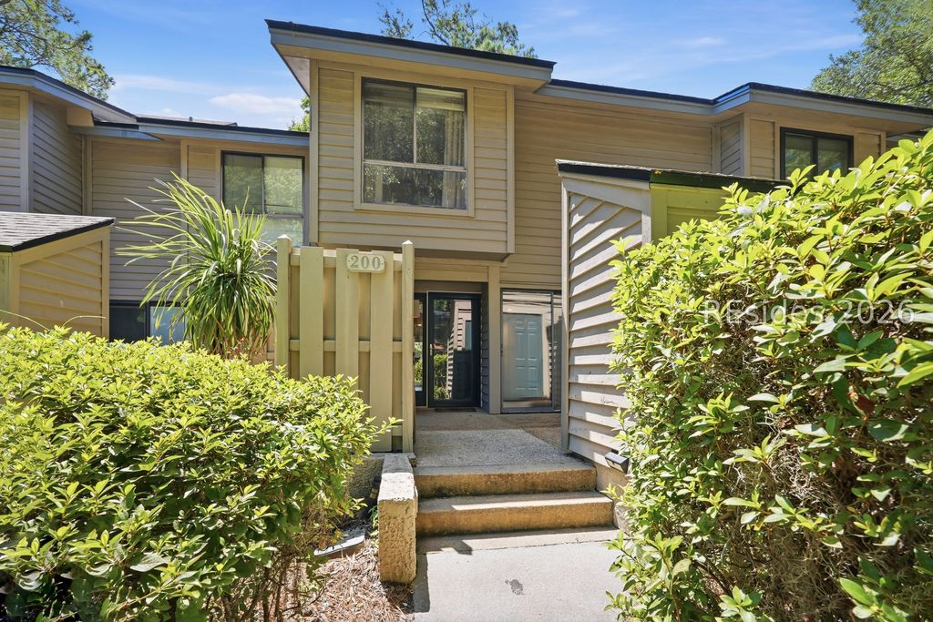 113 Shipyard Dr Apt 200, Hilton Head Island, SC 29928