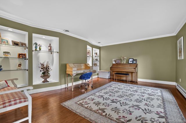 14 Lowell Drive, New City, NY 10956