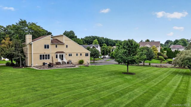 14 Lowell Drive, New City, NY 10956