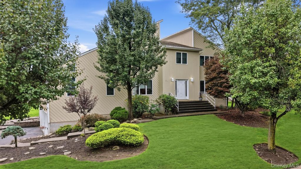 14 Lowell Drive, New City, NY 10956 — exterior