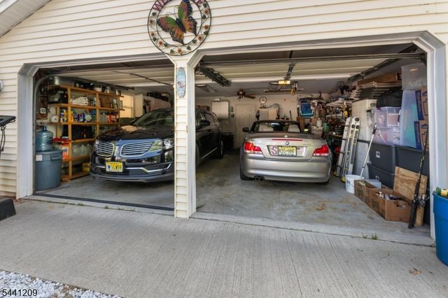 25 Belford Dr, West Milford Twp., NJ 07421