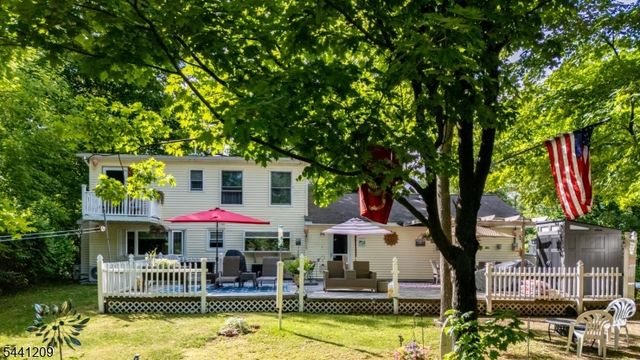 25 Belford Dr, West Milford Twp., NJ 07421