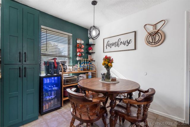 4111 W Pipestem Drive, Skiatook, OK 74070