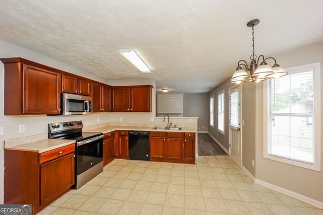 2141 Silva Court, Conley, GA 30288