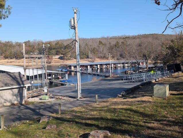 35 Hilltop Lane, Branson, MO 65616