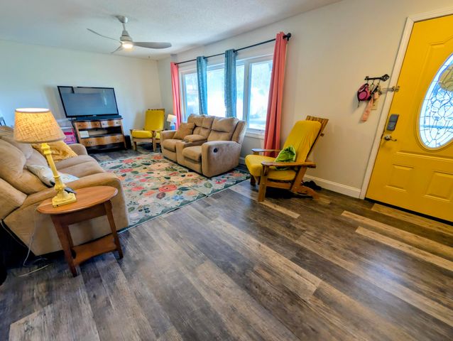 35 Hilltop Lane, Branson, MO 65616