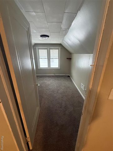 19672 Justine Street, Detroit, MI 48234