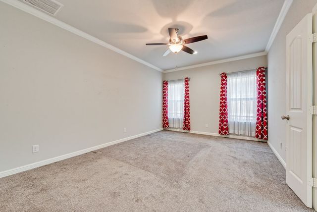 5420 Meandering Road, River Oaks, TX 76114