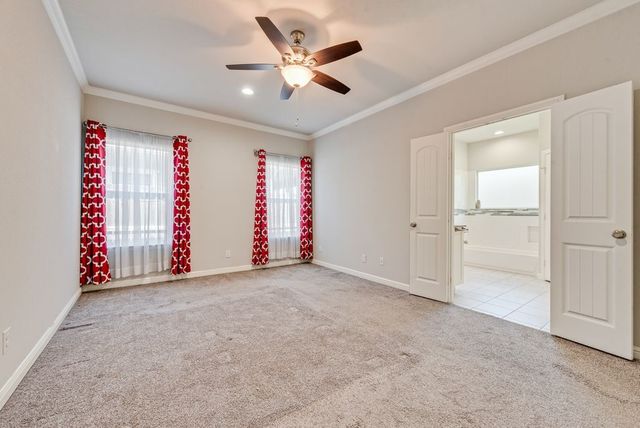 5420 Meandering Road, River Oaks, TX 76114