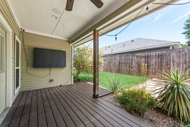 5420 Meandering Road, River Oaks, TX 76114