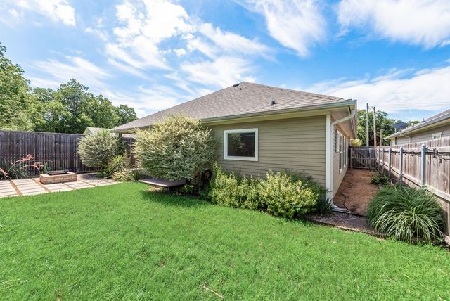 5420 Meandering Road, River Oaks, TX 76114