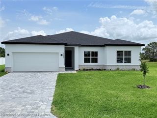 5285 Pebble Beach Drive, Sebring, FL 33872