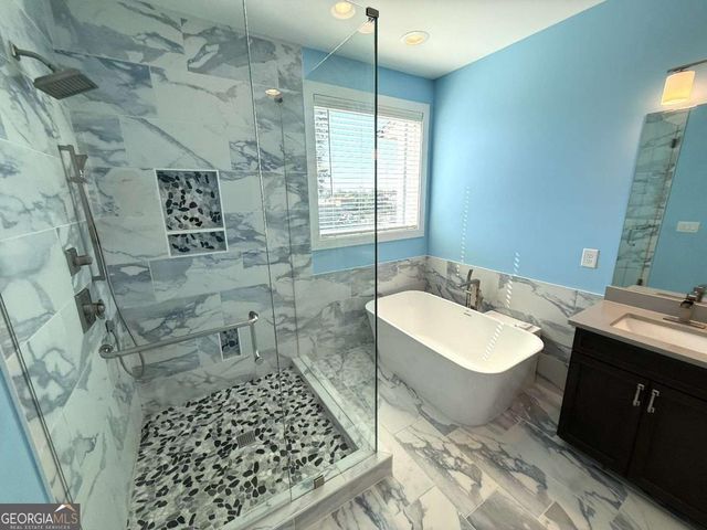 425 Fair View Circle, Roswell, GA 30076