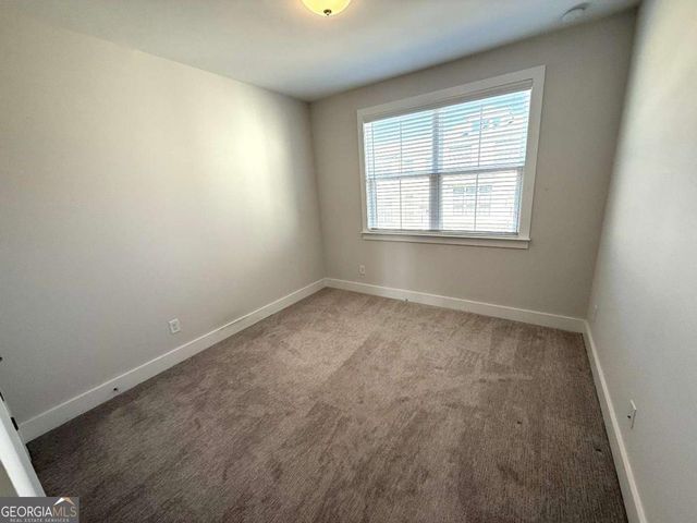 425 Fair View Circle, Roswell, GA 30076