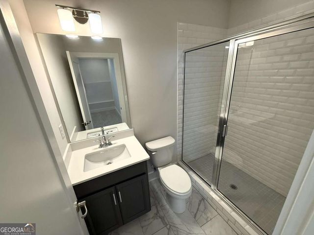 425 Fair View Circle, Roswell, GA 30076