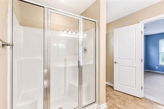 248 Broadstone Dr, Adams Twp, PA 16046