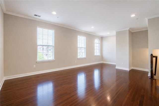 248 Broadstone Dr, Adams Twp, PA 16046