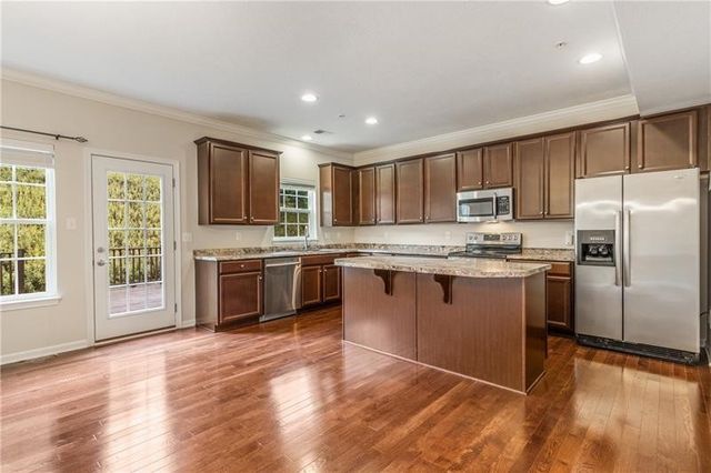 248 Broadstone Dr, Adams Twp, PA 16046