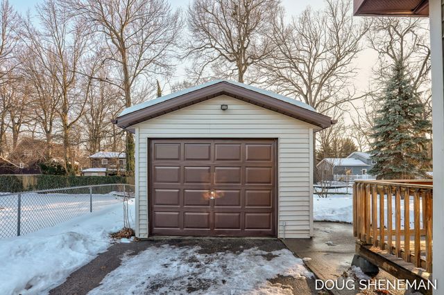 138 Riley Street, Holland Twp, MI 49424