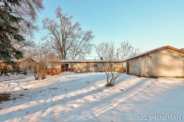 138 Riley Street, Holland Twp, MI 49424