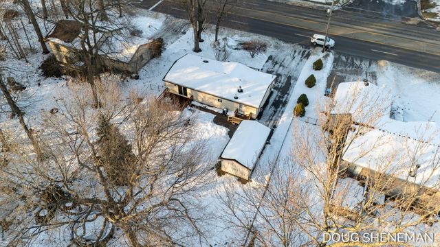 138 Riley Street, Holland Twp, MI 49424