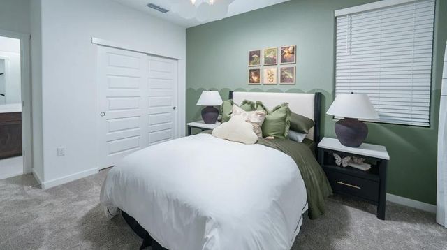 1143 Bellawood Dr, Galt, CA 95632