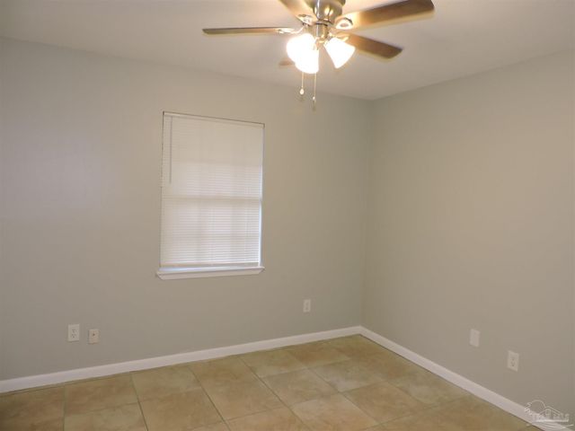 5094 Yacht Harbour Cir, Pensacola, FL 32514